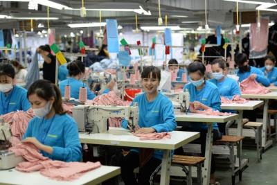 Chuyển mình trong biến động toàn cầu: Dệt may Việt Nam đẩy mạnh thị trường mới
