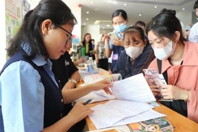 Đề xuất cho vay 100% chi phí đi làm việc ở nước ngoài