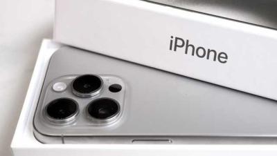 iPhone sẽ có giá 3,500 USD nếu sản xuất tại Mỹ