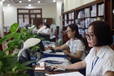 Thu ngân sách Nhà nước đạt hơn 2 triệu tỷ đồng, vượt dự toán năm