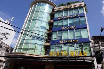 Công ty liên quan đến Phó Tổng mua 1 triệu cp HQC