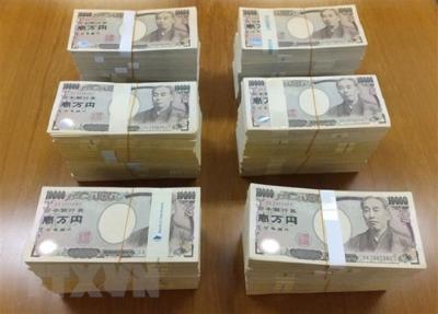 Đồng yen có thể chạm mức 120 yen đổi 1 USD vào cuối năm nay
