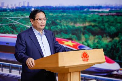 Thủ tướng yêu cầu "thần tốc, táo bạo" triển khai các dự án đường sắt trọng điểm
