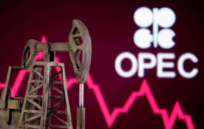 OPEC+ vẫn giữ nguyên kế hoạch nâng sản lượng bất chấp biến chủng Omicron