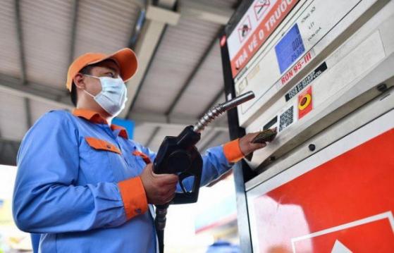 Bộ Tài chính đề xuất tăng tối đa thuế bảo vệ môi trường đối với xăng dầu