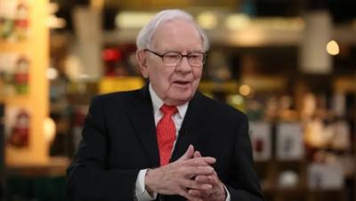 Ở tuổi 93, Warren Buffett vẫn tiếp tục nâng tầm Berkshire Hathaway với trí tuệ cực kỳ nhạy bén