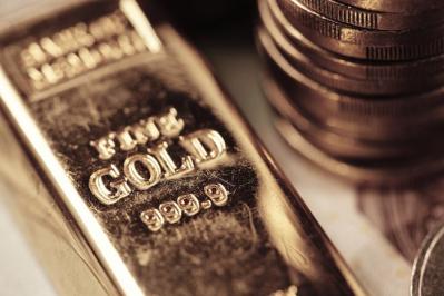 Vàng thế giới giảm hơn 1% khi đồng USD tăng lên cao nhất trong hơn 2 năm