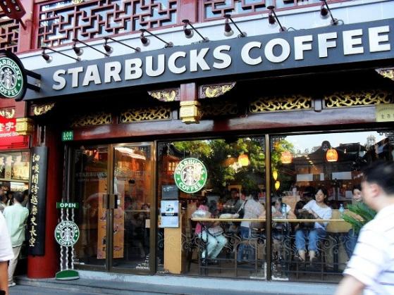 "Nỗi đau" của Starbucks: Đánh mất vị thế số 1 ở Trung Quốc, soán ngôi là thương hiệu nội địa từng phá sản