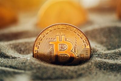 Mỹ phê duyệt quỹ ETF Bitcoin: Bước đột phá trong thị trường tiền ảo, nhưng Bitcoin chỉ tăng 1%