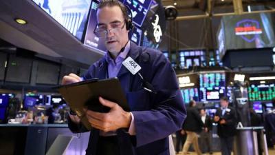 S&P 500 gần như đi ngang trước nhận định mới nhất của Chủ tịch Fed