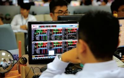 Dự báo đường đi dòng tiền năm 2025