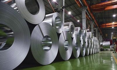 Giá thép ngày 24/2: Thép trong nước tăng giá lần thứ 5