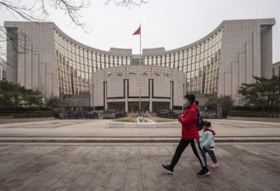 NHTW Trung Quốc chuyển sang nới lỏng tiền tệ, giảm tỷ lệ dự trữ bắt buộc