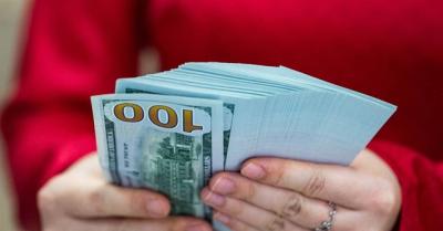 Giá USD ngân hàng tiếp đà suy yếu