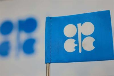 Nhu cầu yếu, OPEC+ hoãn kế hoạch tăng sản lượng dầu