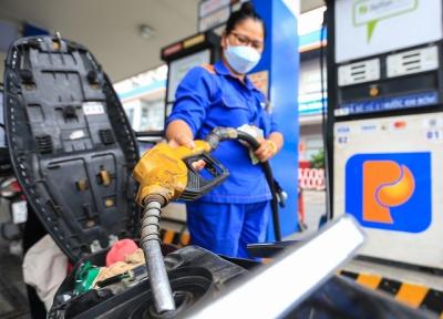 Giá xăng RON 95 bật tăng trở lại, vượt mốc 20,000 đồng/lít
