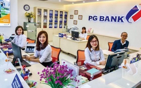 PGBank: Người nhà thành viên HĐQT chốt lời 3,4 triệu cổ phiếu PGB trong phiên giao dịch lịch sử