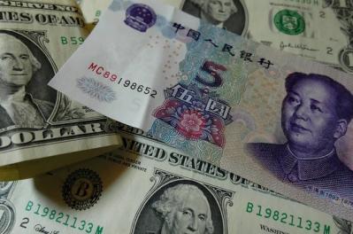 Tỷ giá ngày 22/4: Giá USD tại ngân hàng thương mại quay đầu tăng