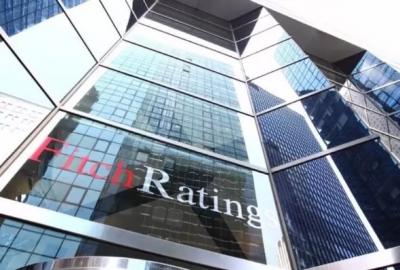 Fitch Ratings xem xét hạ bậc tín nhiệm của Mỹ vì căng thẳng trần nợ