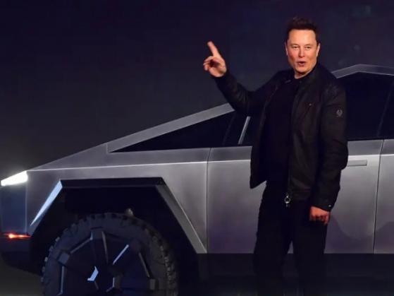 Elon Musk: 'Cybertruck có khả năng lướt trên mặt nước như một chiếc thuyền'