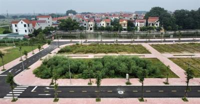 Nóng bỏng tay nghề 'đấu giá bán chênh', độc chiêu thổi giá đất