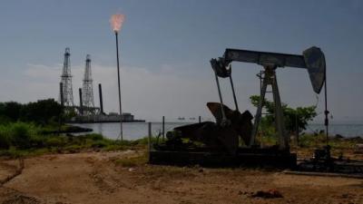 Dầu giảm giá khi nhà đầu tư hoài nghi về các đợt giảm sản lượng của OPEC