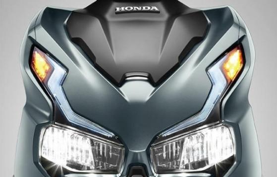 Giá xe máy Honda Air Blade mới nhất tháng 1/2023: Đón Xuân sang với xế xịn giá 