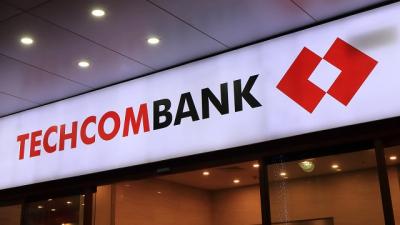 Techcombank: Lãi trước thuế quý 3 tăng 40%, nợ xấu tăng 41%