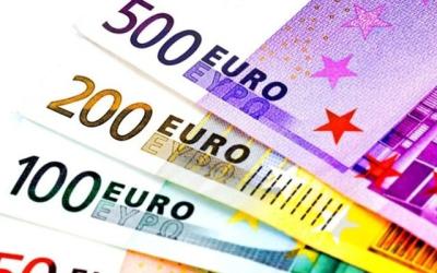 Những biến động trên thị trường thế giới sau quyết định giảm lãi suất của ECB