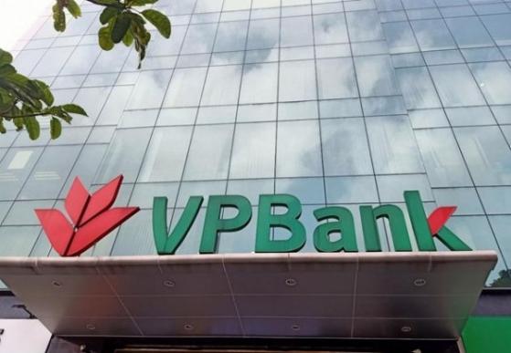 VPBank (VPB) chốt quyền chia cổ tức, gia đình Chủ tịch Ngô Chí Dũng nhận hàng trăm tỷ đồng