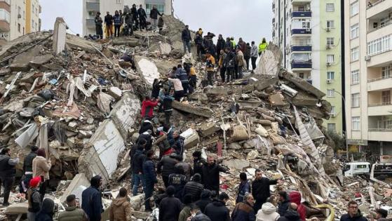 Tại sao động đất ở Thổ Nhĩ Kỳ gây thương vong kỷ lục?