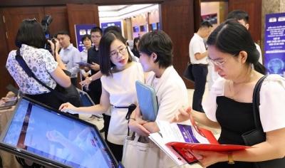 Doanh nghiệp quốc tế dự diễn đàn về thương mại điện tử, công nghệ số Việt Nam