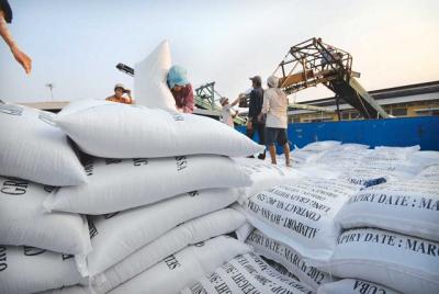 Chính phủ xuất cấp hơn 1,444 tấn gạo cho 5 tỉnh