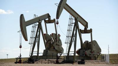 Dầu tăng khi dự trữ tại Mỹ giảm mạnh