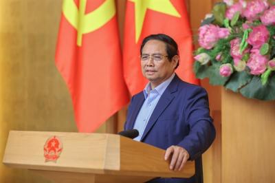 Thủ tướng: Làm cho kinh tế tư nhân bứt phá như "khoán 10" trong nông nghiệp