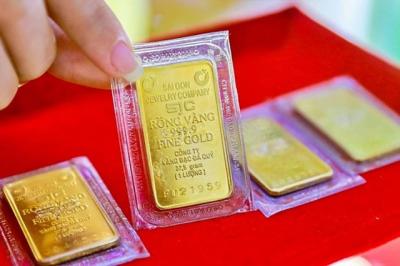 Giá vàng miếng SJC có sớm hạ nhiệt sau khi xóa bỏ cơ chế độc quyền?