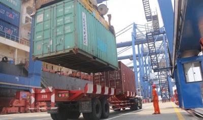 Phó Thủ tướng trả lời về giải pháp kéo giảm chi phí logistic và xây dựng đường sắt kết nối cảng biển