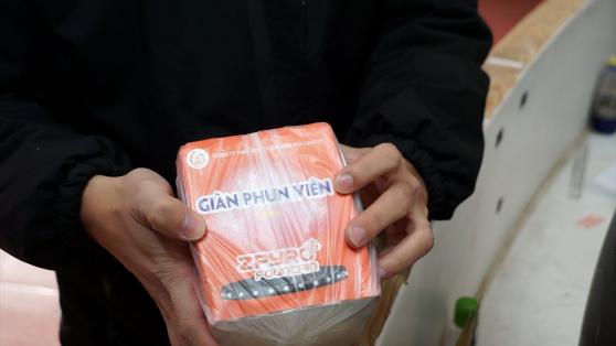 Giá bán tăng vọt, pháo hoa Tết vẫn được săn lùng