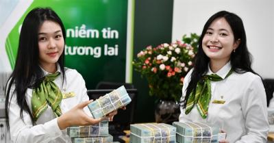Lãi suất ngân hàng hôm nay 15/8/2025: Big4 hút lượng tiền gửi khủng dù lãi thấp