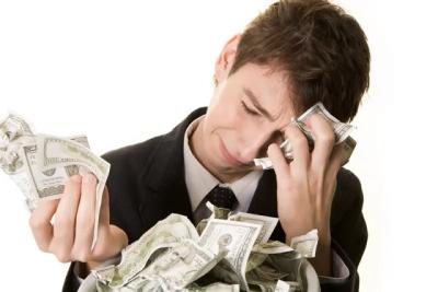 Cổ đông lớn Vimeco bán lỗ hàng chục tỷ, người mới gom cổ phiếu khi giá rớt sâu
