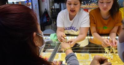 Thuế giao dịch vàng phải đánh trúng đầu cơ