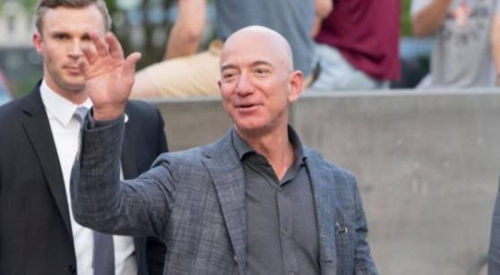 Jeff Bezos bán 2 tỷ USD cổ phiếu Amazon, đợt bán cổ phiếu lớn nhất kể từ năm 2021