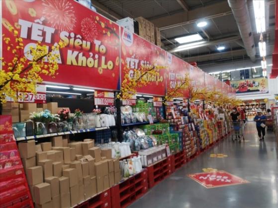 Cận Tết, sức mua của người dân tăng mạnh