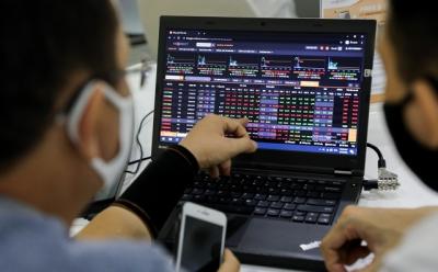 23/11: Đọc gì trước giờ giao dịch chứng khoán?
