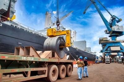 EU áp thuế chống bán phá giá 12.1% với thép Việt, riêng Hòa Phát được miễn thuế