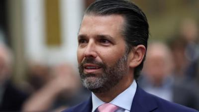 Công ty liên quan tới con trai ông Trump giành được hợp đồng khủng từ Lầu Năm Góc