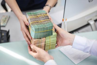 Lãi vay xuống thấp, có nên "xuống tiền" mua nhà đất lúc này?