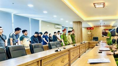 Đà Nẵng mở rộng chuyên án rửa tiền 30,000 tỷ đồng, lộ vai trò tiếp tay của nhân viên ngân hàng
