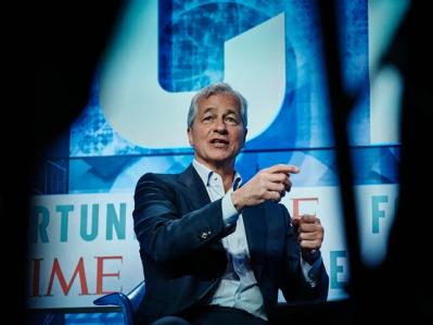 Ông trùm ngân hàng Jamie Dimon: Fed đang mất kiểm soát với lạm phát