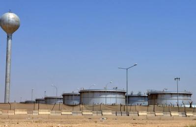 Triển vọng thị trường dầu ra sao sau khi OPEC+ siết chặt nguồn cung?